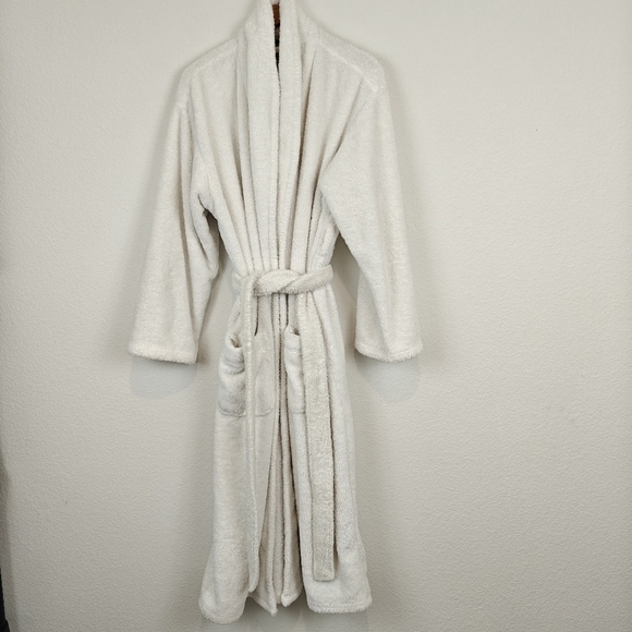Pottery Barn Unisex White Long sleeve Pockets Belted Robe Size Medium - Picture 1 of 13